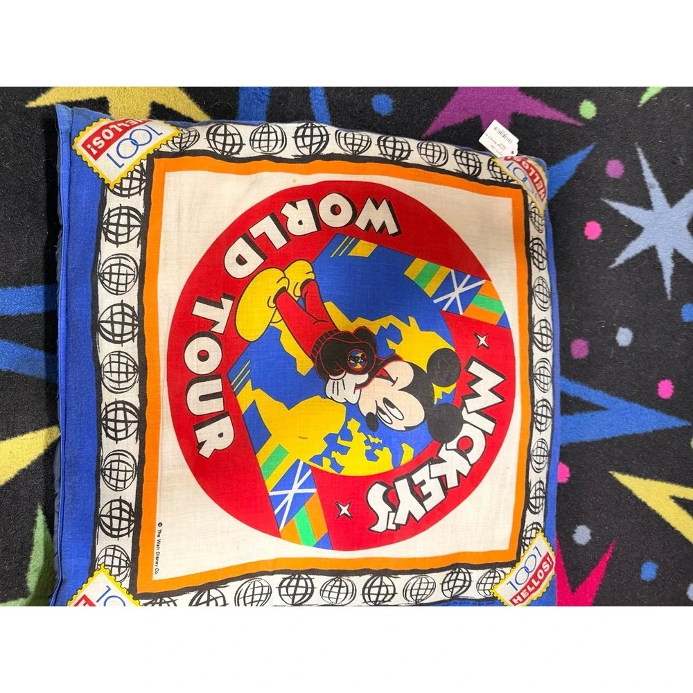 Mickeys‎ world tour pillow